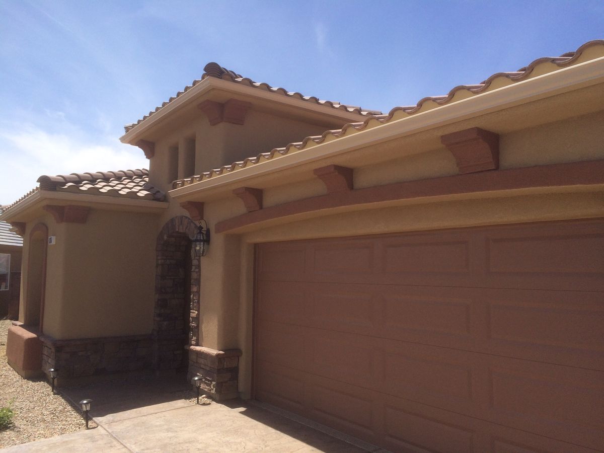 Concrete-tile roof on a Las Vegas home